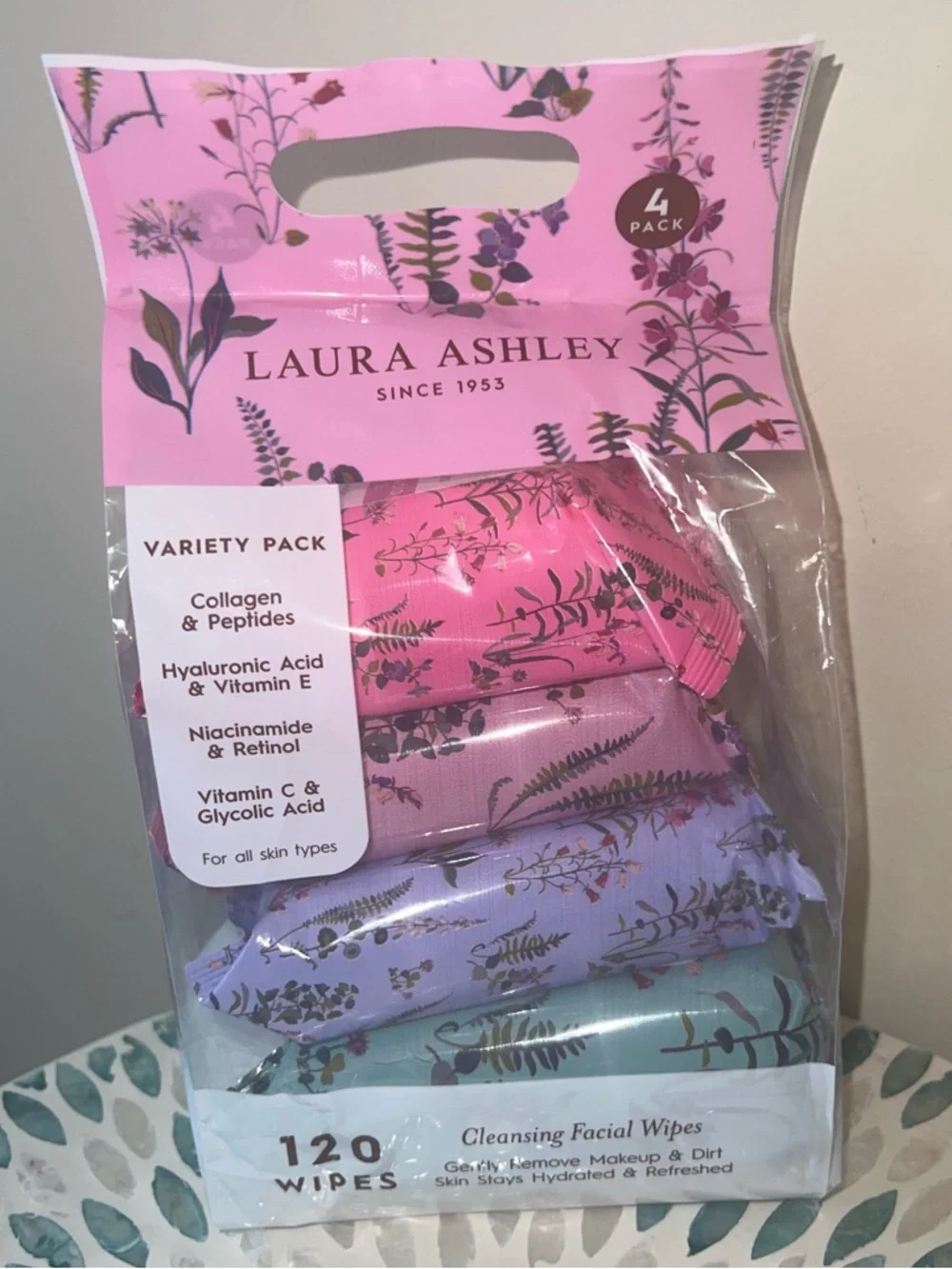 Laura Ashley Facial Cleansing Wipes 4 Pack Variety‎ Set 120 Total New